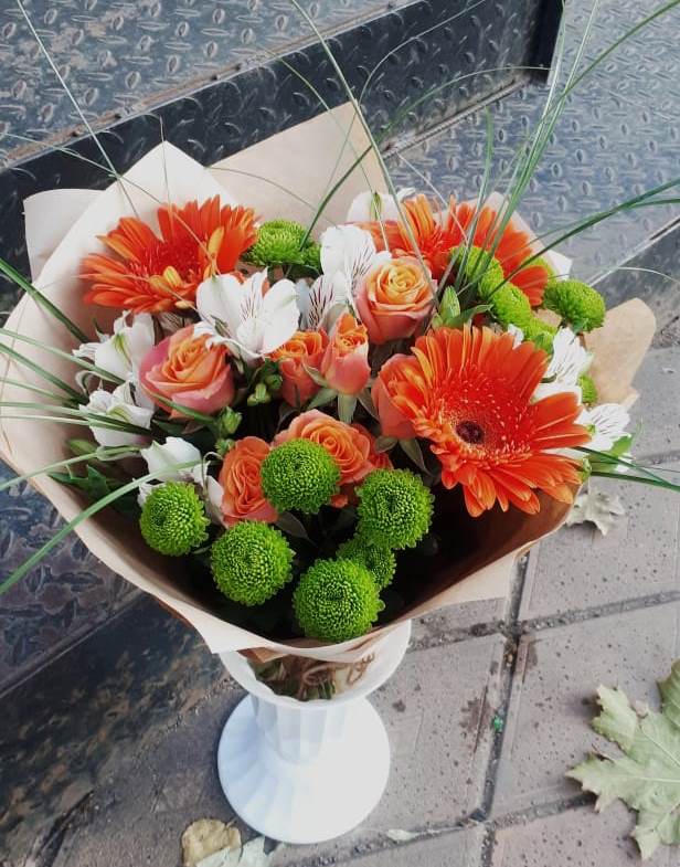 Букет цветов из: Герберы, Хризантемы, Альстромерии и Розы в Морках