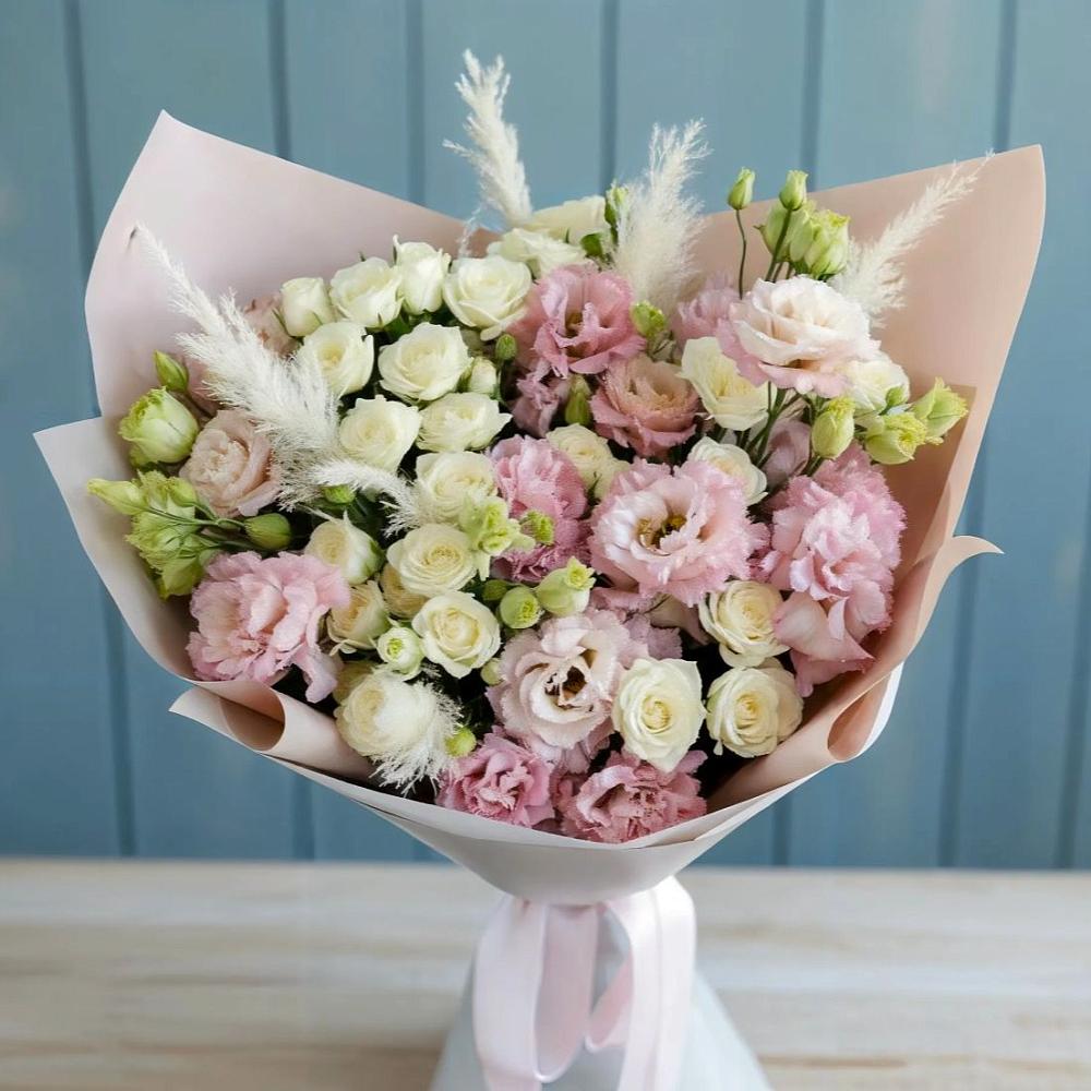 Букет цветов из: Альстромерии и Розы в Морках