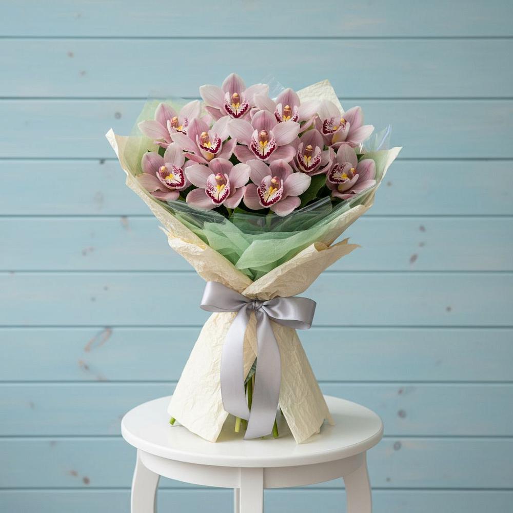 Букет цветов из: Орхидеи и Розы в Морках