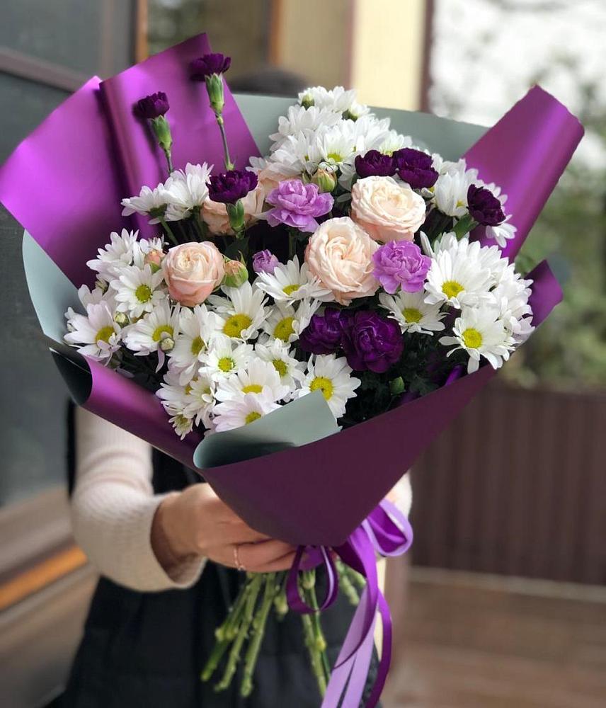 Букет цветов из: Хризантемы, Гвоздики и Розы в Морках