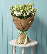 Букет цветов из:  Лизиантусы в Морках