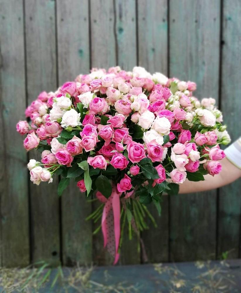 Букет Розовые кустовые розы Натали и Лав Лидия в Морках