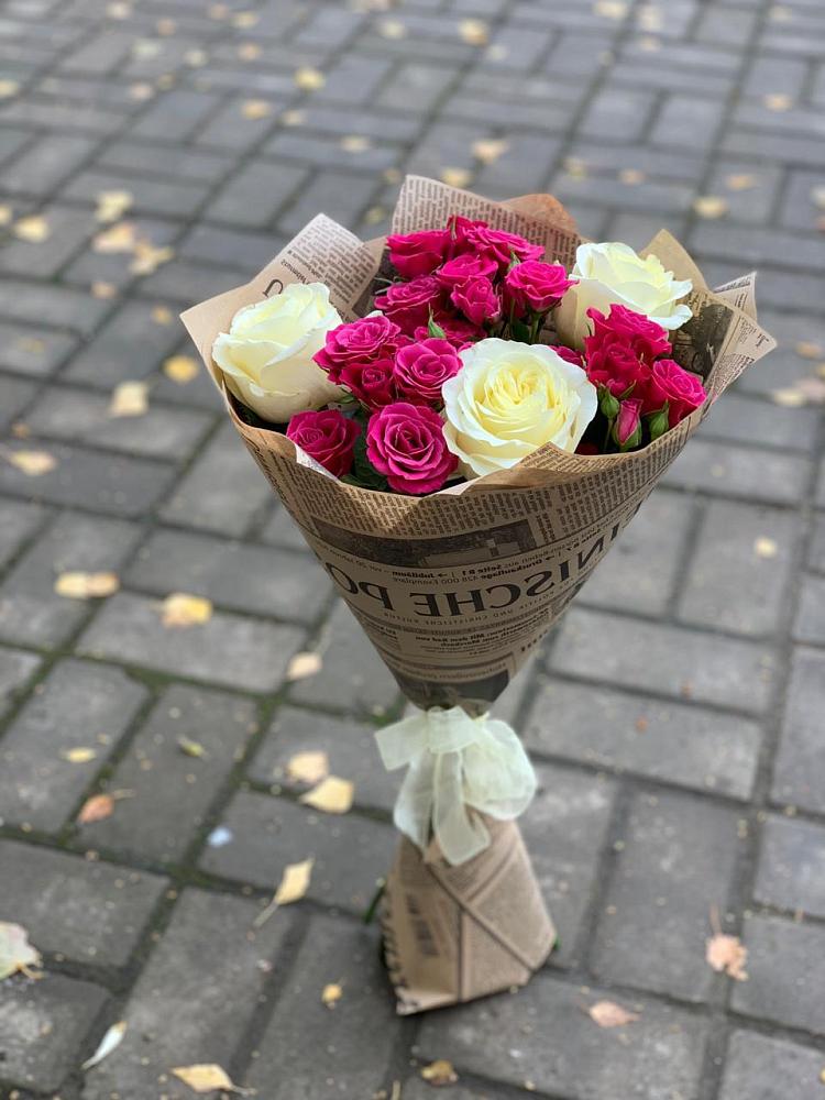 Букет цветов из: Розы в Морках