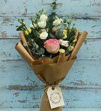 Букет цветов из:  Розы и Лизиантусы #REPLACE_PRED# Морках