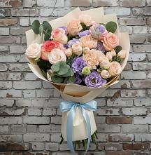 Букет цветов из:  Розы, Лизиантусы и Гвоздики в Морках